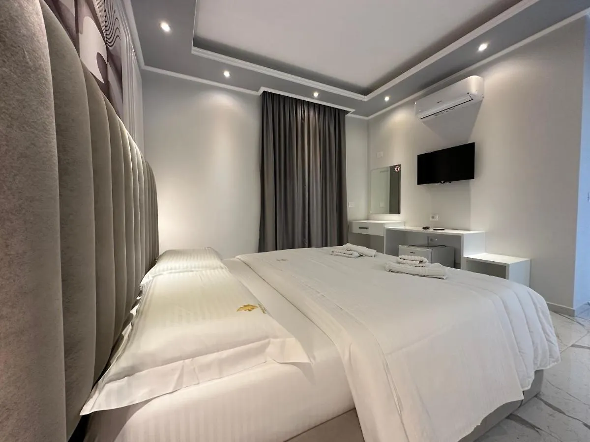 Perseus Hotel Palasë Arnavutluk