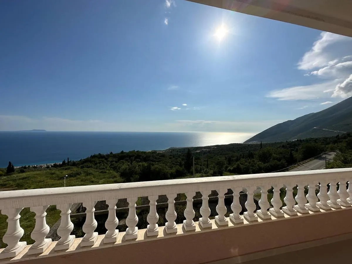 Perseus Hotel Palasë