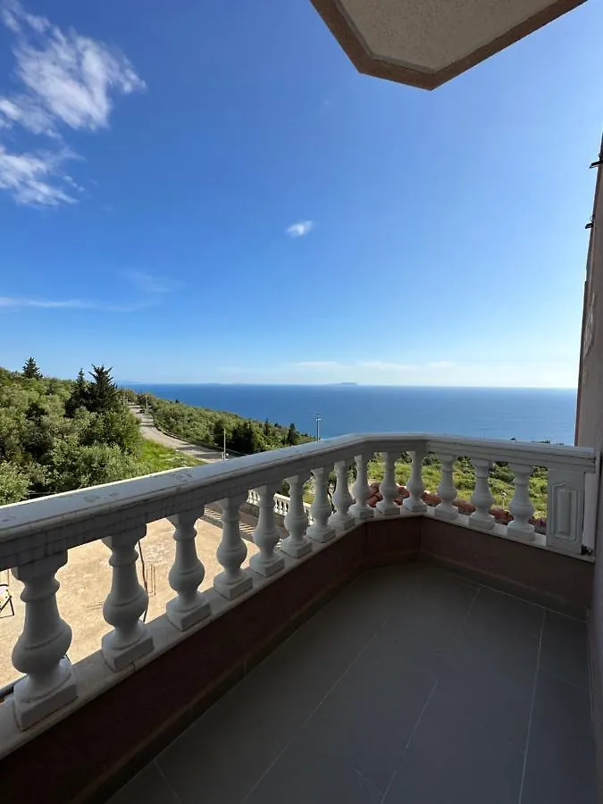 Perseus Hotel Palasë
